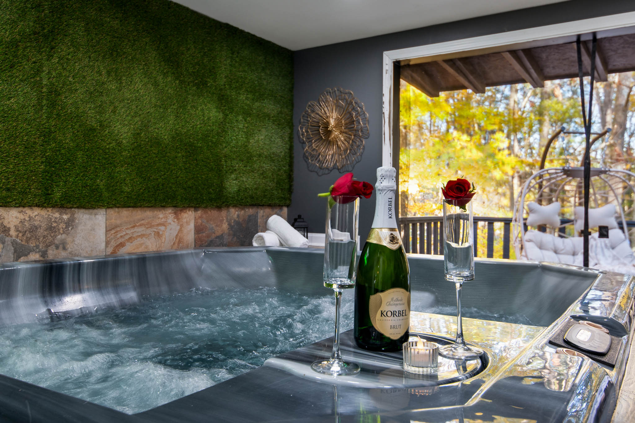 Romantic couples hot tub retreat near Atlanta Georgia - private relaxing getaway at Douglasville spa